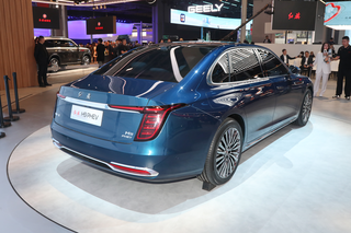 新车 | 插混中大型车/竞争沃尔沃S90 PHEV？红旗H9 PHEV平台车下线图3