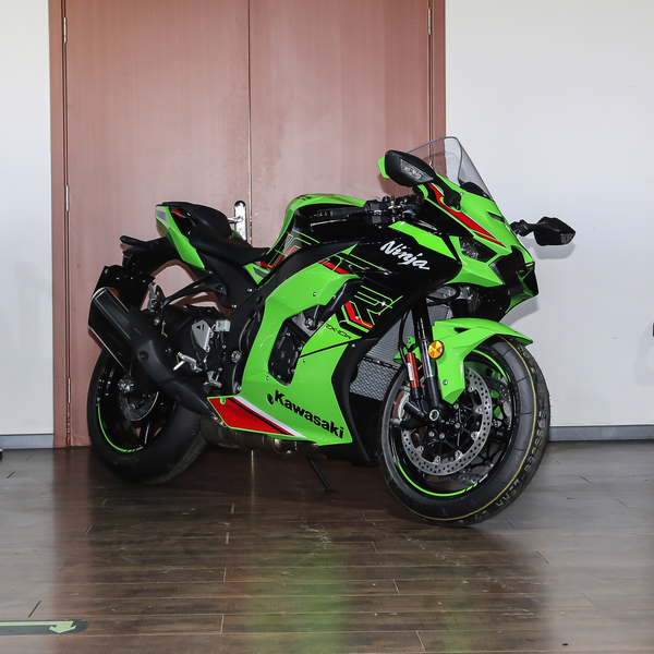 川崎 Ninja ZX-10R 2023款 标准版厂商_基本信息图