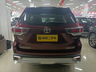 日系保值中型SUV，汉兰达图5