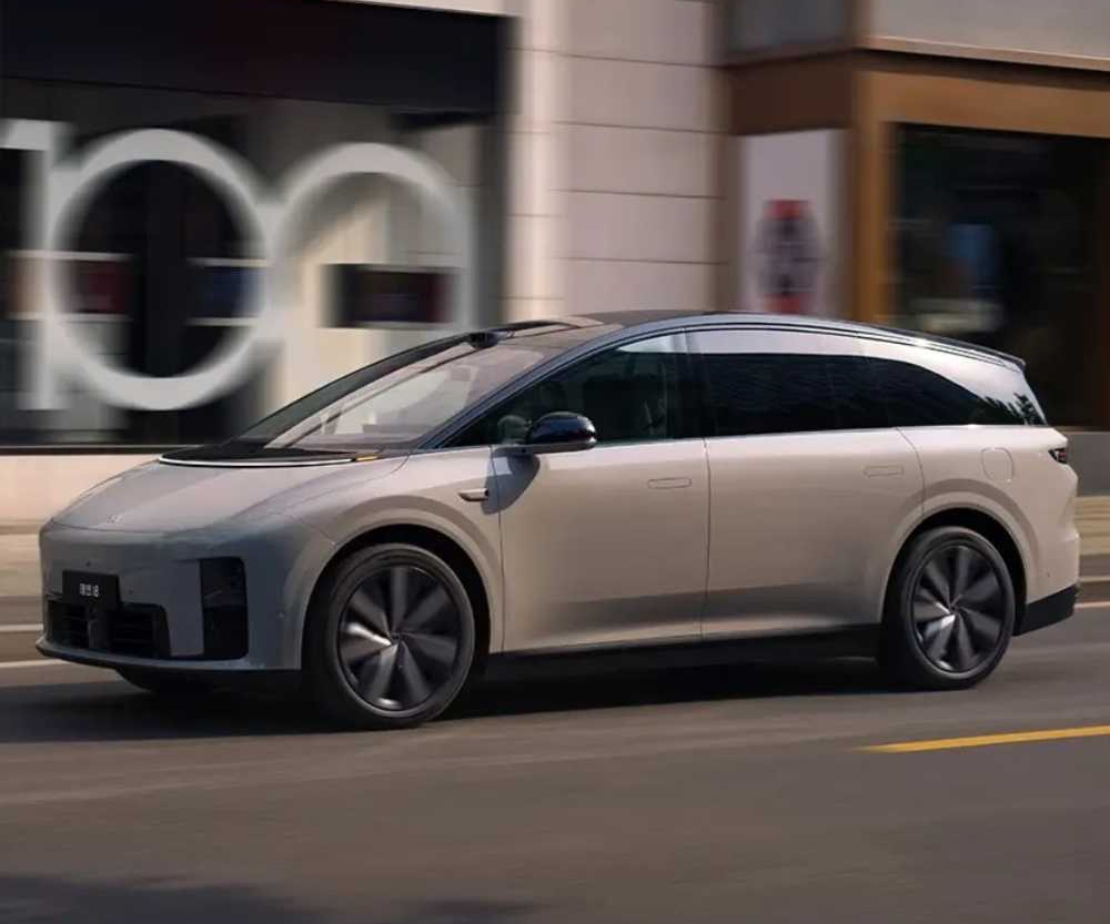 理想i8我提车啦话题封面图