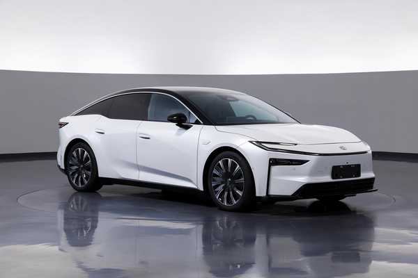 铂智7 2026款 两驱基本型厂商_基本信息图