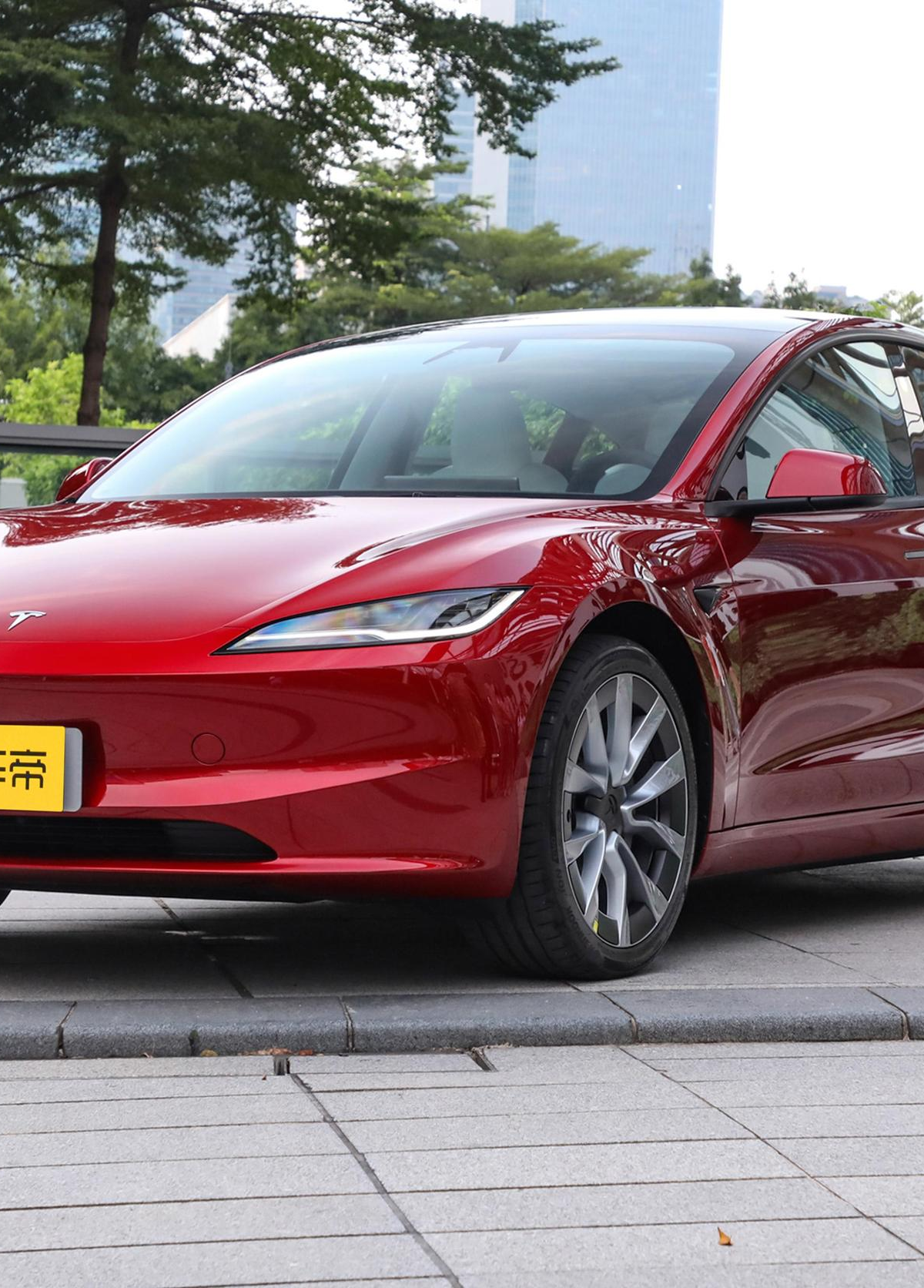 Model 3 用车打卡话题封面图