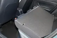 第二排座椅整排放倒