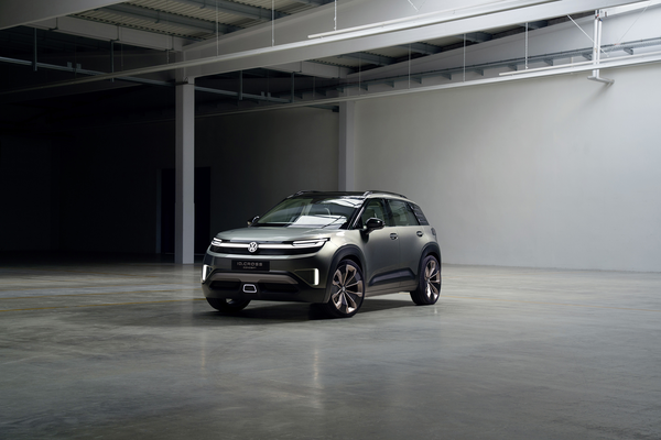 ID.CROSS 2025款 Concept厂商_基本信息图