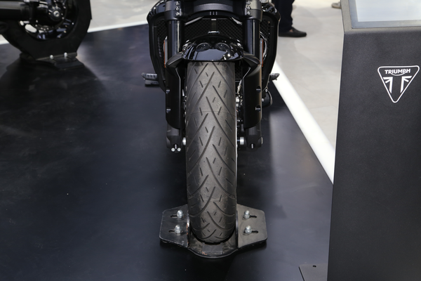 凯旋 Rocket 3 2024款 Storm R版厂商_基本信息图