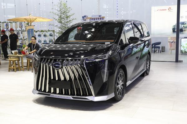 传祺向往M8 2026款 乾崑 Ultra 头等舱厂商_基本信息图