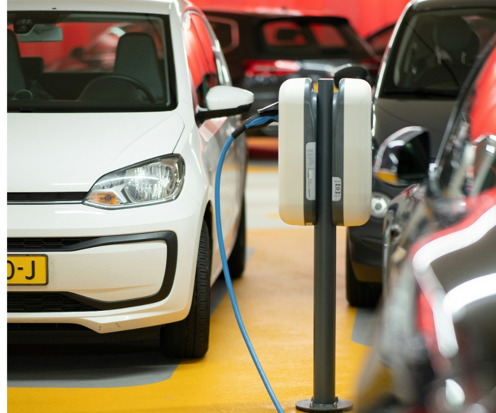 最极限的一次充电经历话题封面图