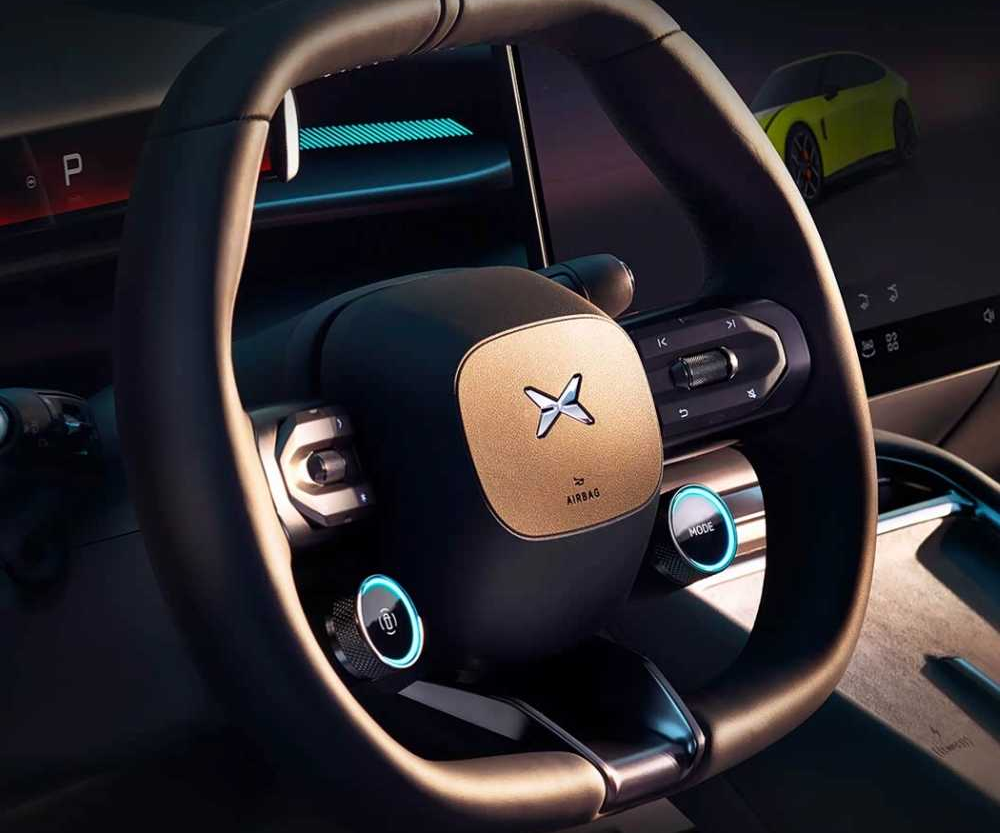 小鹏P7看车实录话题封面图