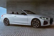 2门4座软顶敞篷车