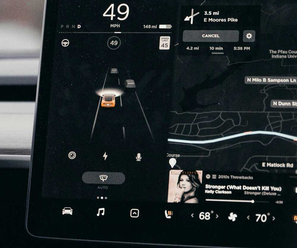自驾还是智驾话题封面图