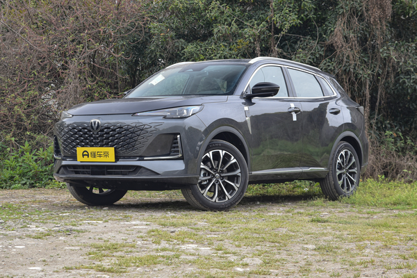 长安CS55 PLUS PHEV 2025款 智慧新蓝鲸 125km 战舰版满载质量(kg)_车身图