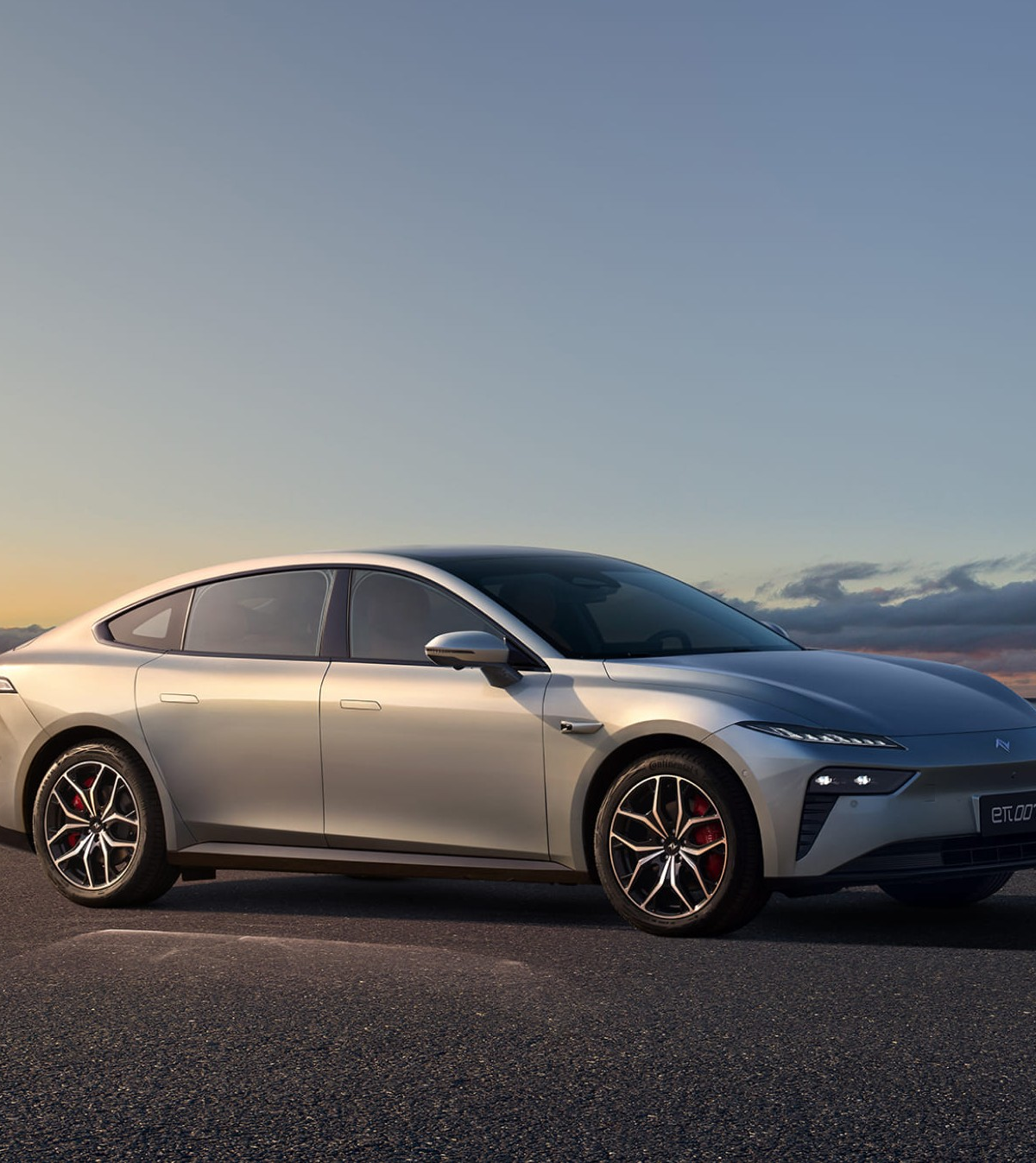 为什么选eπ007话题封面图