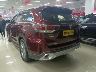 日系保值中型SUV，汉兰达图4