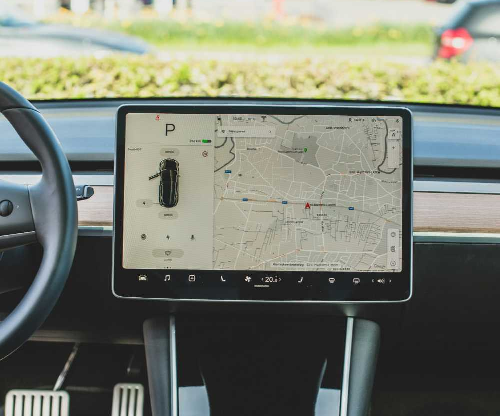 辅助驾驶我来评话题封面图