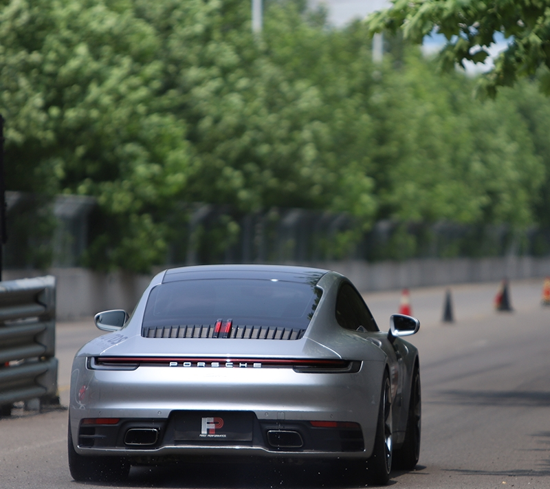 新语车摄话题封面图