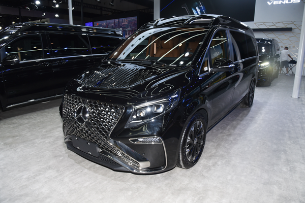 銡星 2025款 2.0T 影音大师厂商_基本信息图