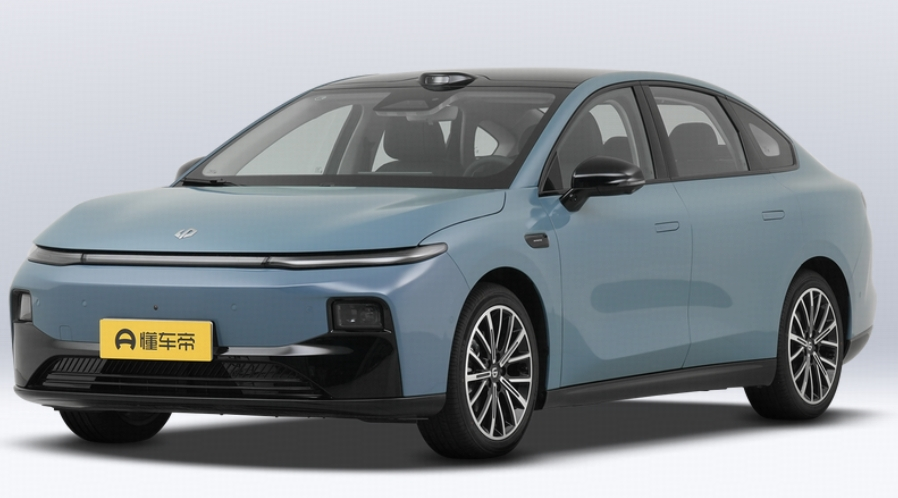 你建议入手零跑B01吗？话题封面图