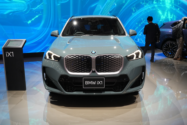 宝马iX1(海外) 2026款 xDrive30 M Sport 日本版厂商_基本信息图