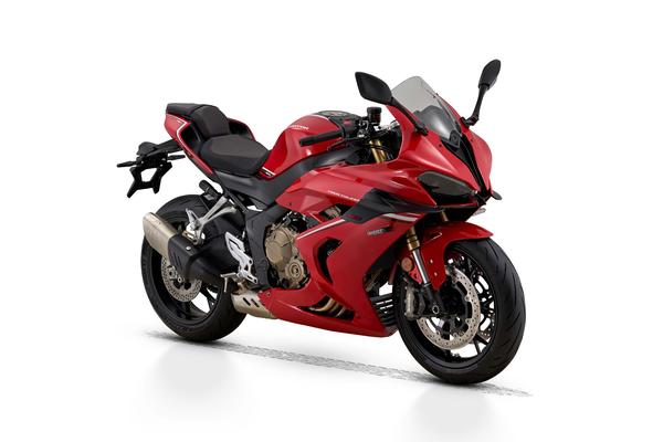 QJMOTOR 赛800 2025款 RS版级别_基本信息图