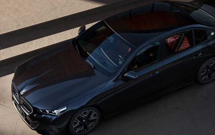 为什么选宝马5系话题封面图