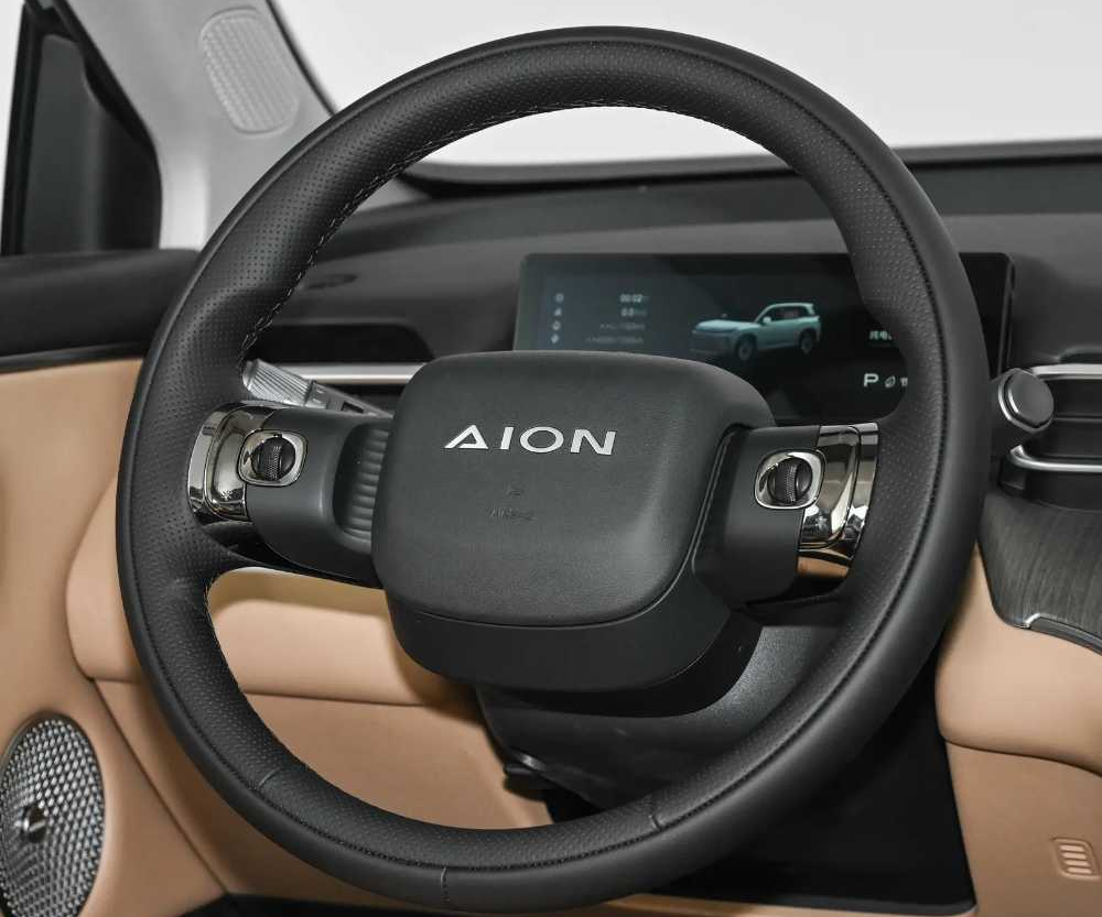 埃安i60看车实录话题封面图