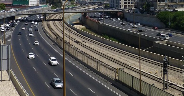 老司机怎么跑高速？话题封面图