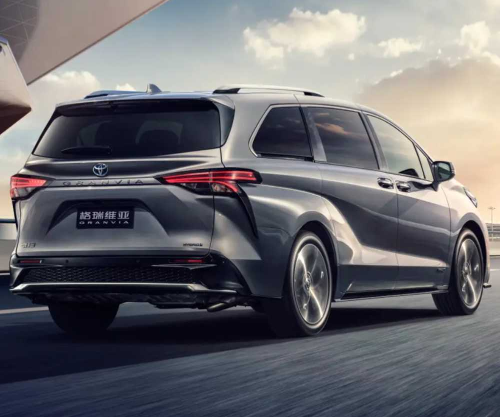 买车的尽头是MPV话题封面图