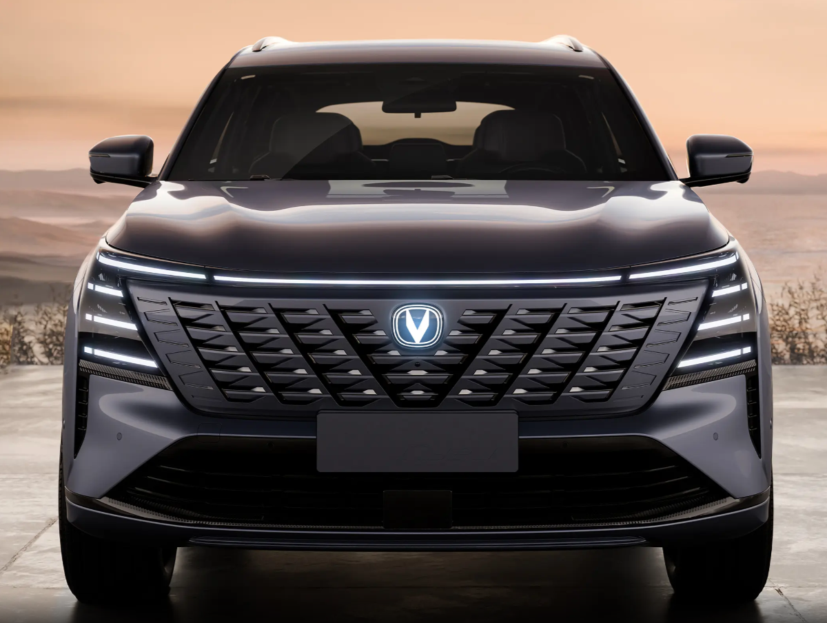 长安第四代CS75 PLUS提车作业话题封面图