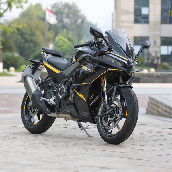 无极 RR525 2023款 标准版厂商_基本信息图