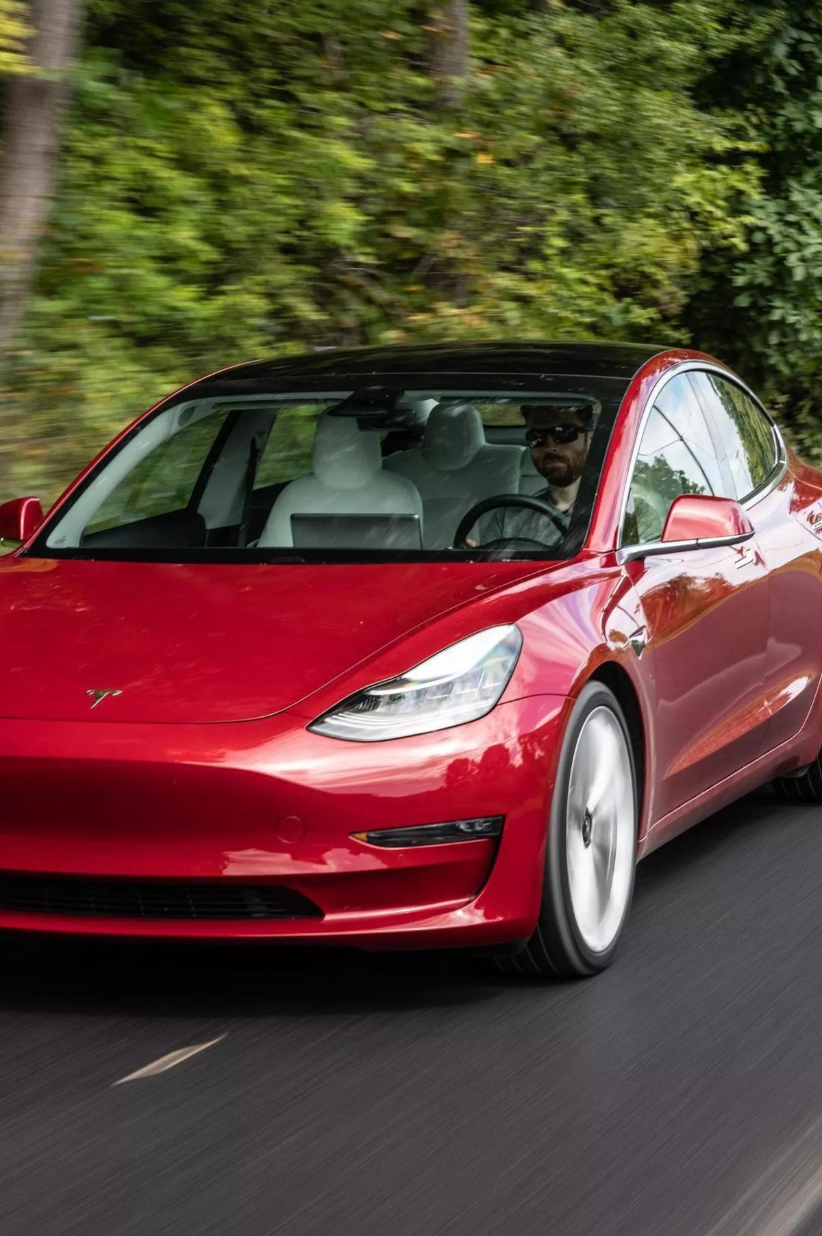 Model 3能买吗话题封面图