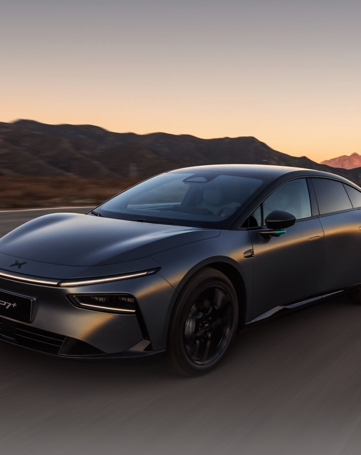 为什么选小鹏P7+话题封面图