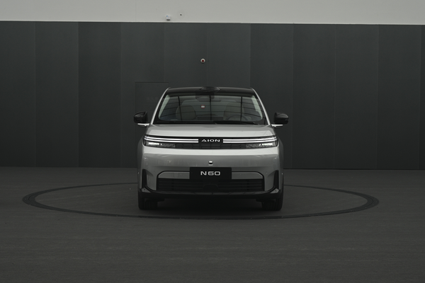 AION N60 2026款 165kw 激光雷达版整备质量(kg)_车身图