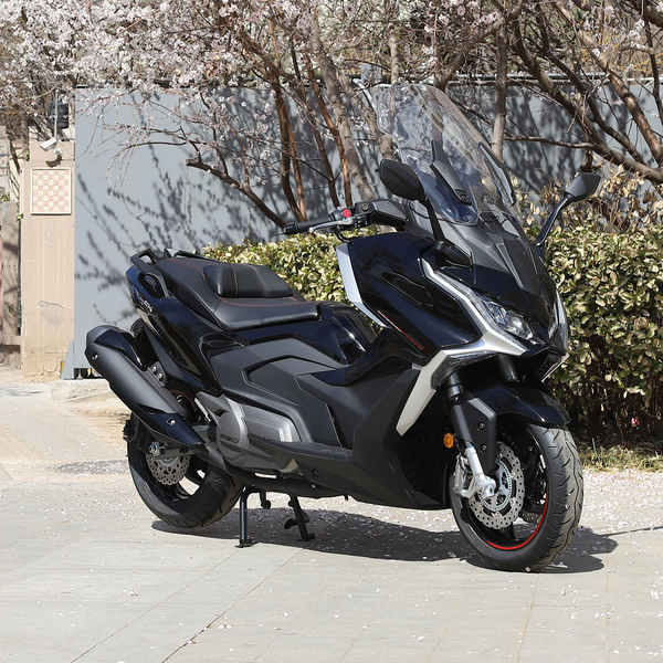 光阳 AK 550 2023款 Ⅱ代厂商_基本信息图