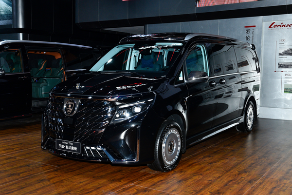 Lorinser T系列 2026款 T700 宇航·智幻魔舱厂商_基本信息图