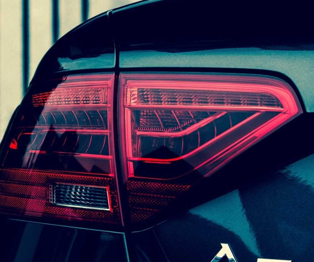 晒晒新车首年保费话题封面图