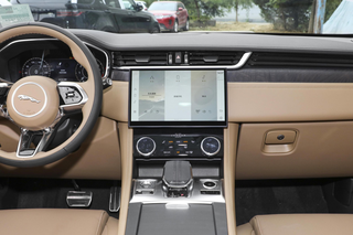 【内饰颜色17627635097374864图片