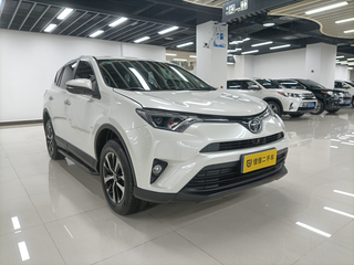 稳定省心颜值高丰田 RAV4荣放图3