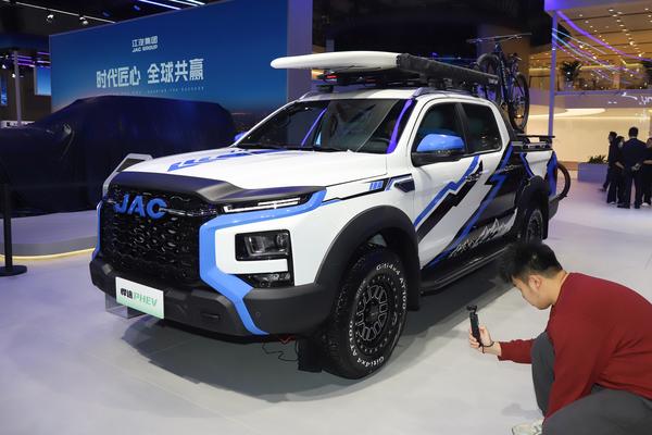 悍途PHEV 2025款 2.0T 豪华型厂商_基本信息图