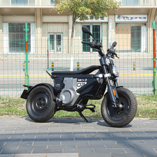 宝马 CE 02 2024款 舒适版级别_基本信息图