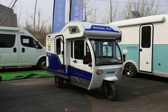 房車也將在北京國際房車露營展覽會首發國民神車……五菱宏光……房車