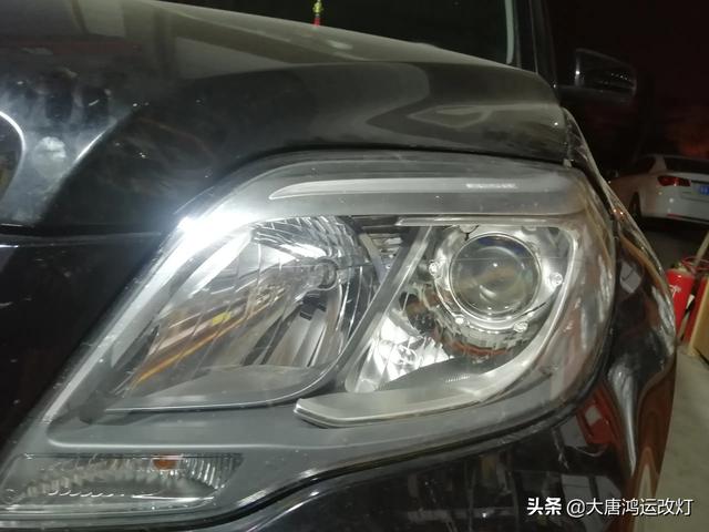 Upgrading car lights completely bids farewell to candle lights 7